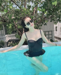 ‘원조얼짱’ 박한별, 애둘맘 맞아? 치앙마이 제패한 아찔 수영복 자태