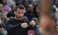 조 마줄라, NBA 올해의 감독상 수상…37세 젊은 나이