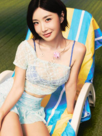 브브걸 유나, 비키니 입은 ‘단발좌’…건강미 발산 ‘바디 웨이브’