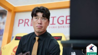 [GOAL 현장] ‘광주 정신 차려! 팬들의 쓴소리’ 이정규 감독, “항상 각성해야 하는 위치”