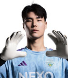 송범근